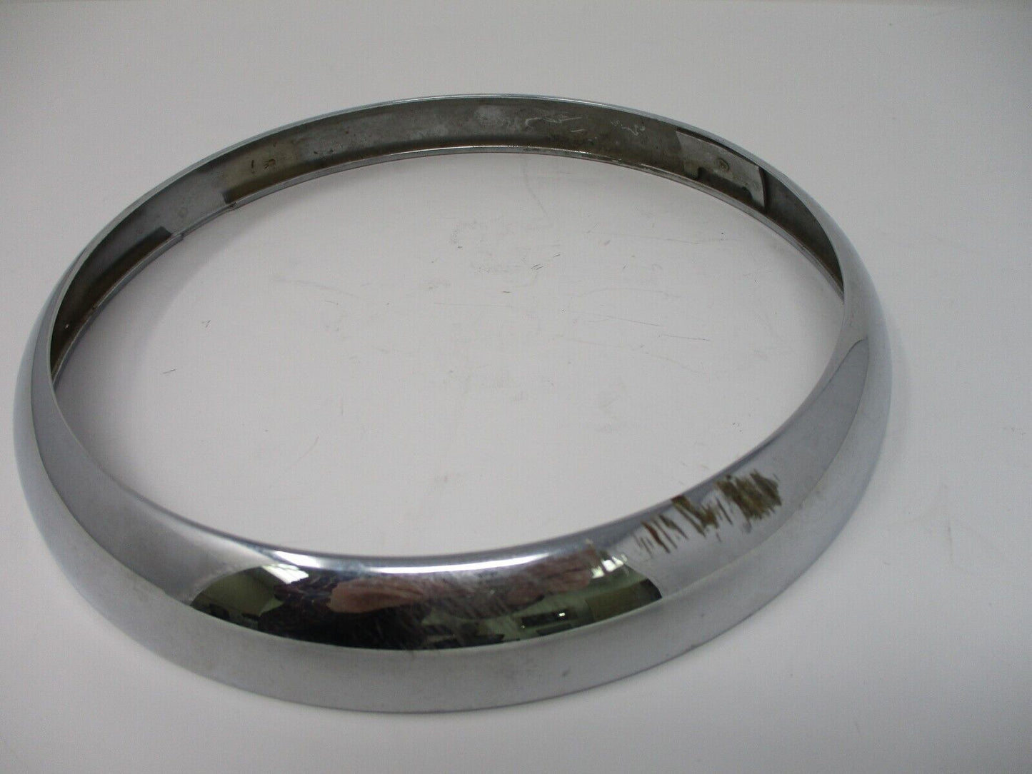 Harley-Davidson OEM 06-13 FL Chrome Headlamp Trim 67712-83A Damaged