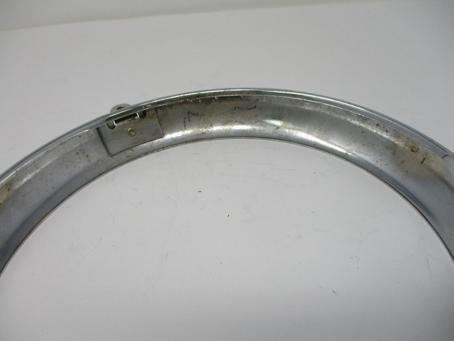 Harley-Davidson OEM 06-13 FL Chrome Headlamp Trim 67712-83A Damaged