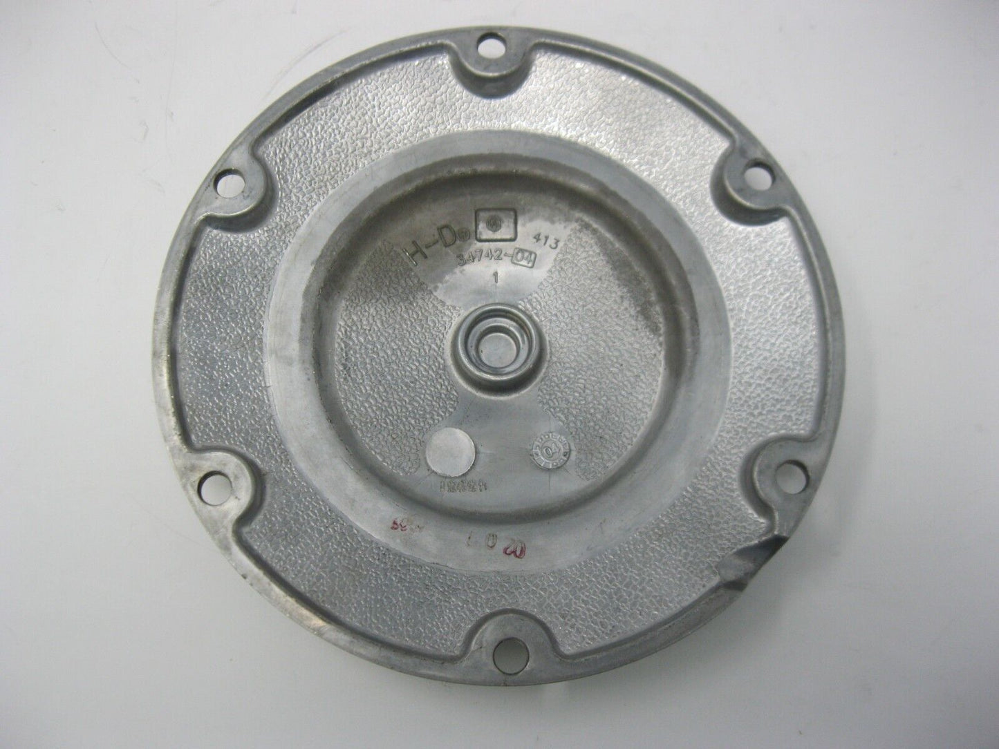 Harley-Davidson OEM 04-22 XL Polished Derby Cover (Cast# 34742-04) 34992-04