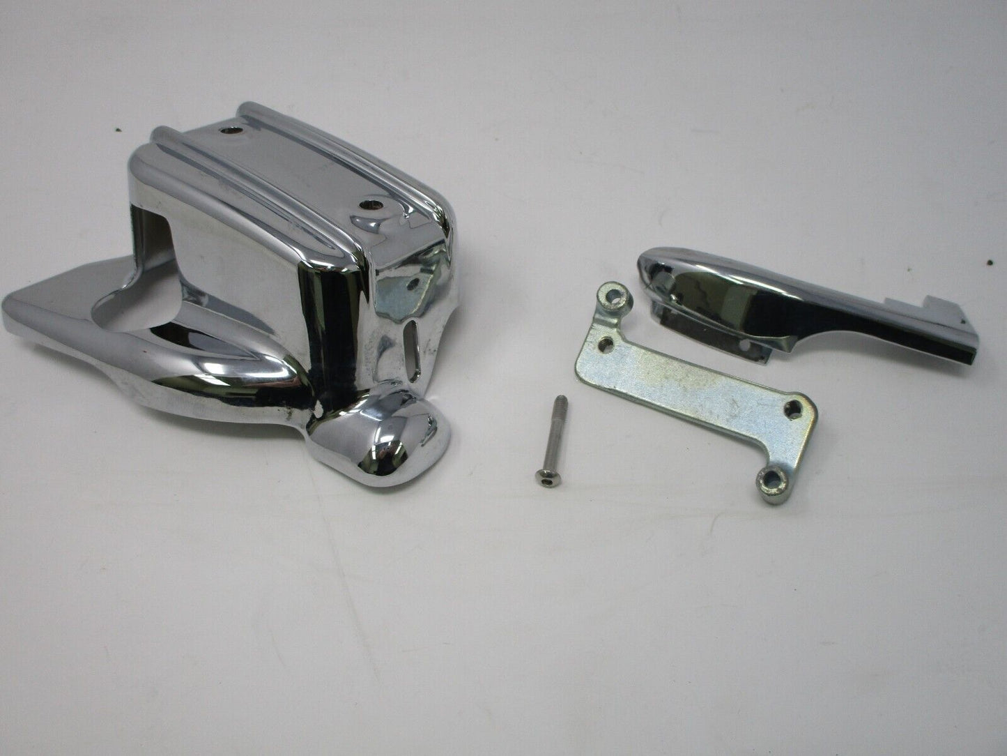 Kuryakyn Handlebar Control Dress-Up INCOMPLETE 0610-1743