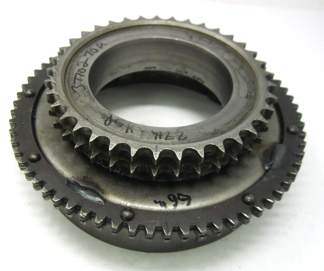 37 Tooth Clutch Basket c/w Starter Ring Gear for 80-84 Harley-Davidson 37702-70A