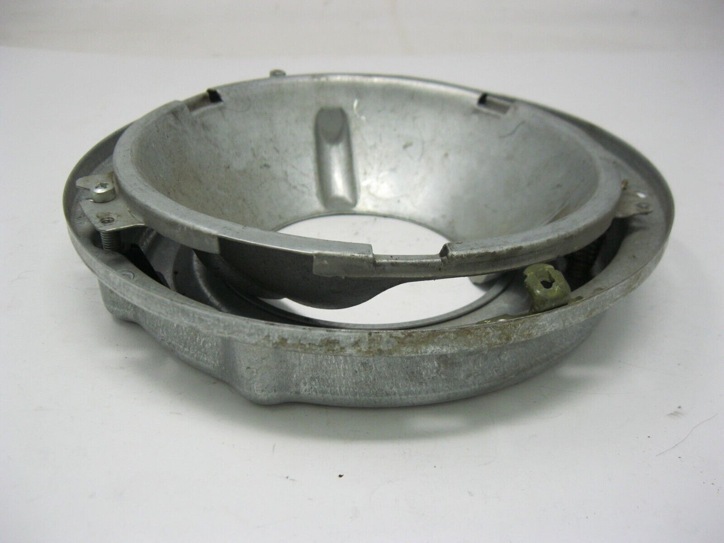 Harley-Davidson OEM '06-'16 FLH/FLD Headlight Bucket Assembly 67728-02A 67732-08