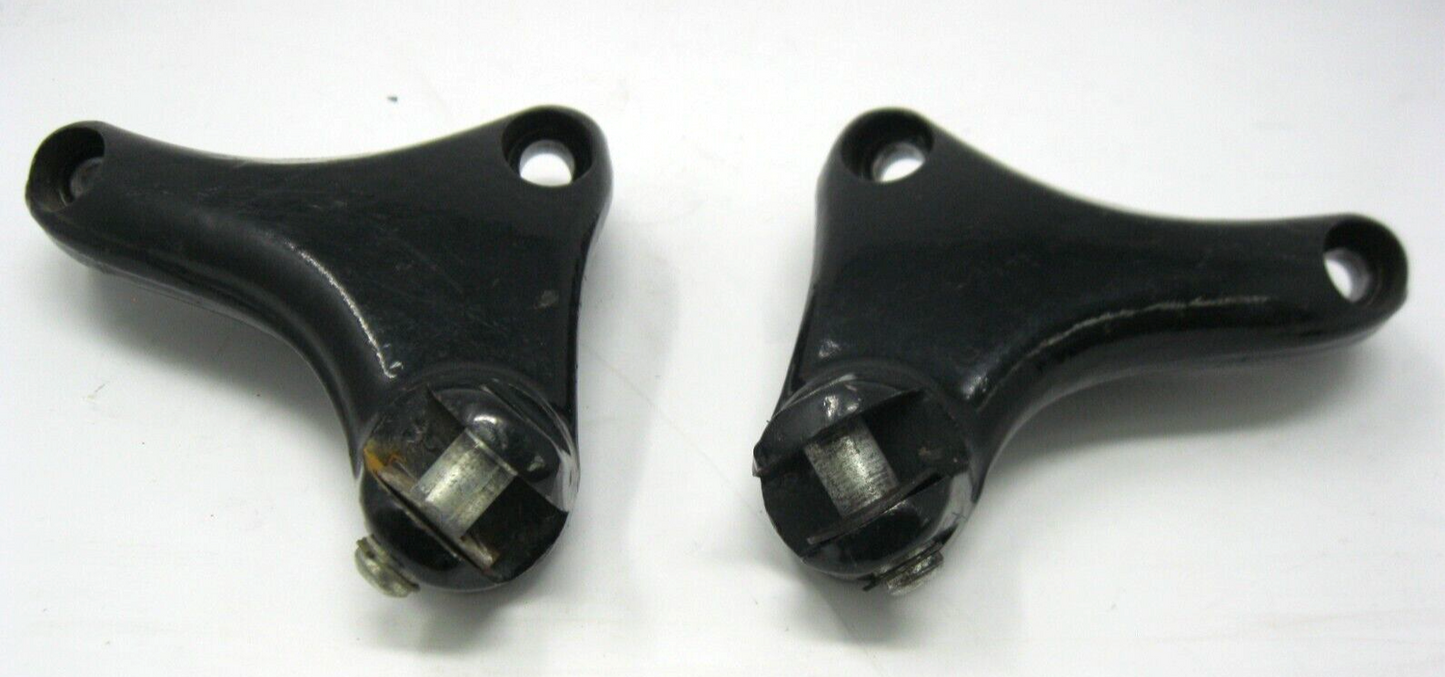 Harley-Davidson OEM XL Left&Right Passenger Foot Peg Supports 49314-04 49315-04