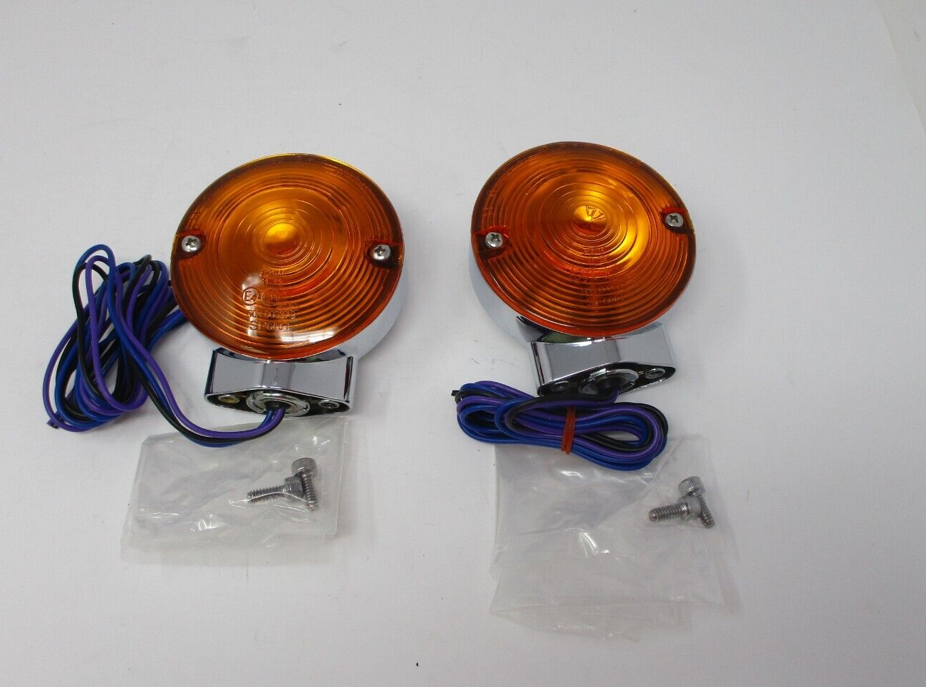 Drag Specialties  Replacement Touring Front Turn Signals   2020-0591