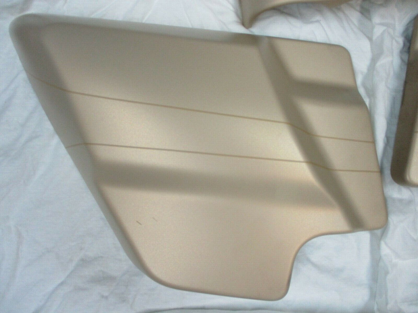 Harley Davidson OEM FLHX F/Fender Side Covers Skirt Sand Camo Denim 58900073DTR