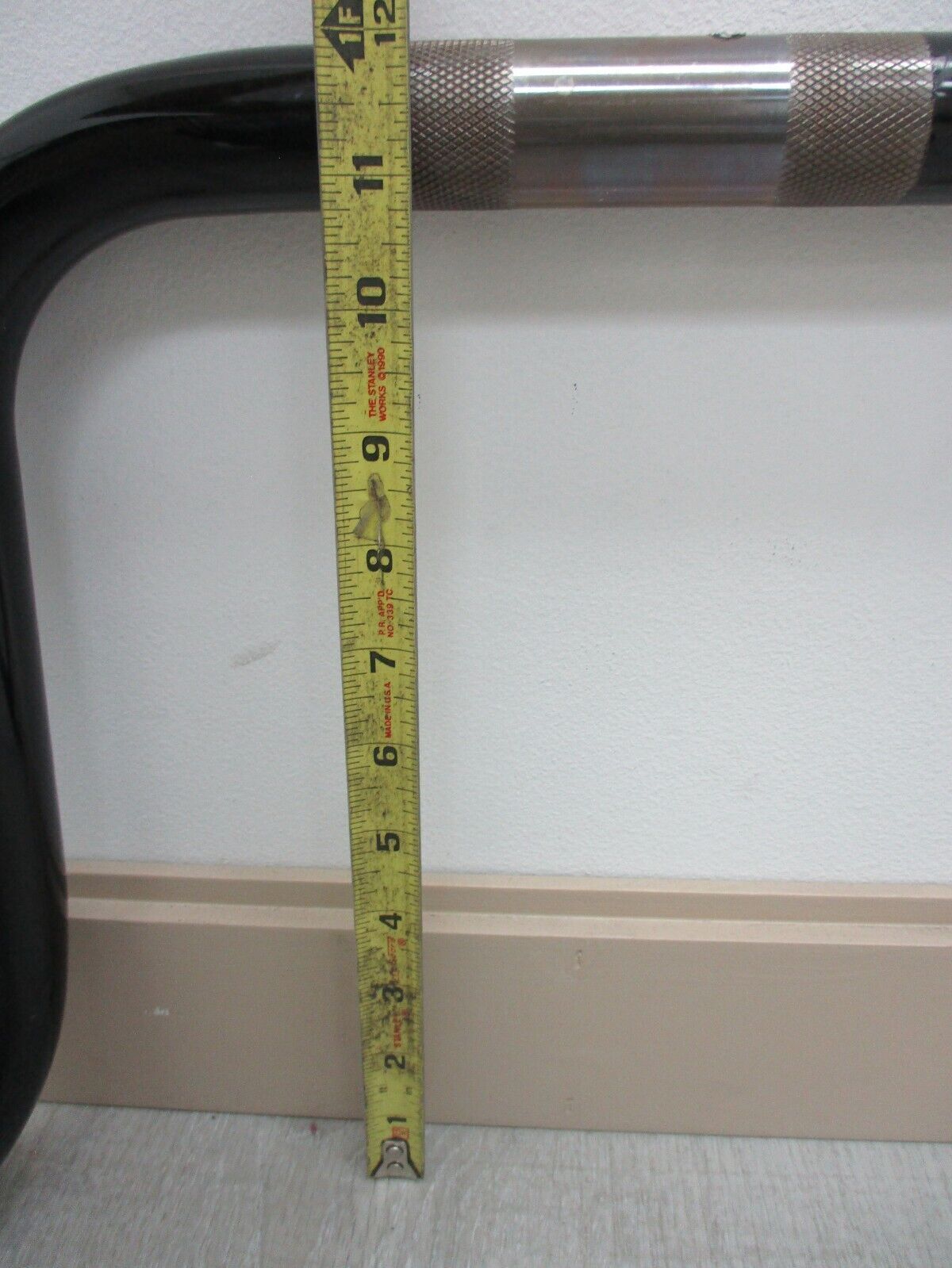 Harley-Davidson  30"  Handlebar  Fits '21 FLTRK / pull back 8.5 inch