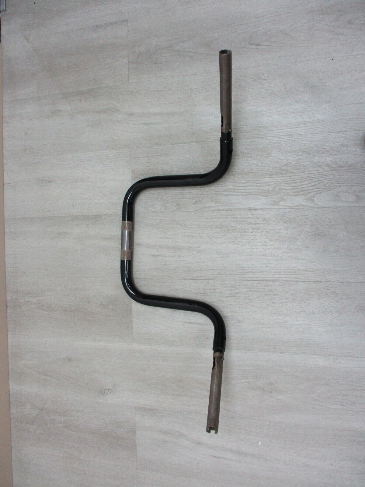 Harley-Davidson  30"  Handlebar  Fits '21 FLTRK / pull back 8.5 inch