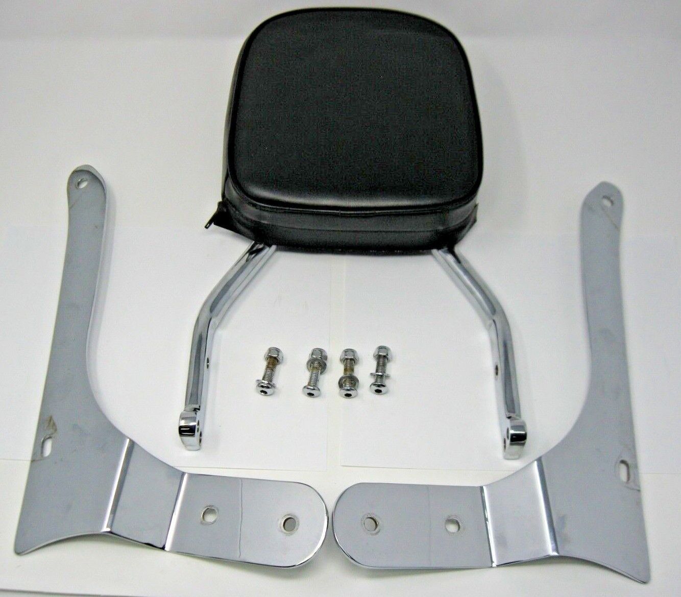 Cobra Sissy Bar with Pad & Rails for 07-14 V-Star 1300   02-5245