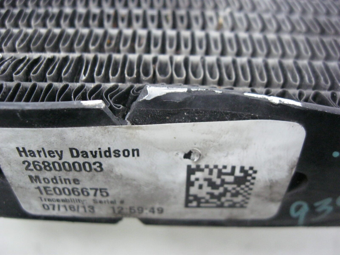 Harley-Davidson RIGHT Cooling Radiator '16 Road Glide Ultra OEM 26800005