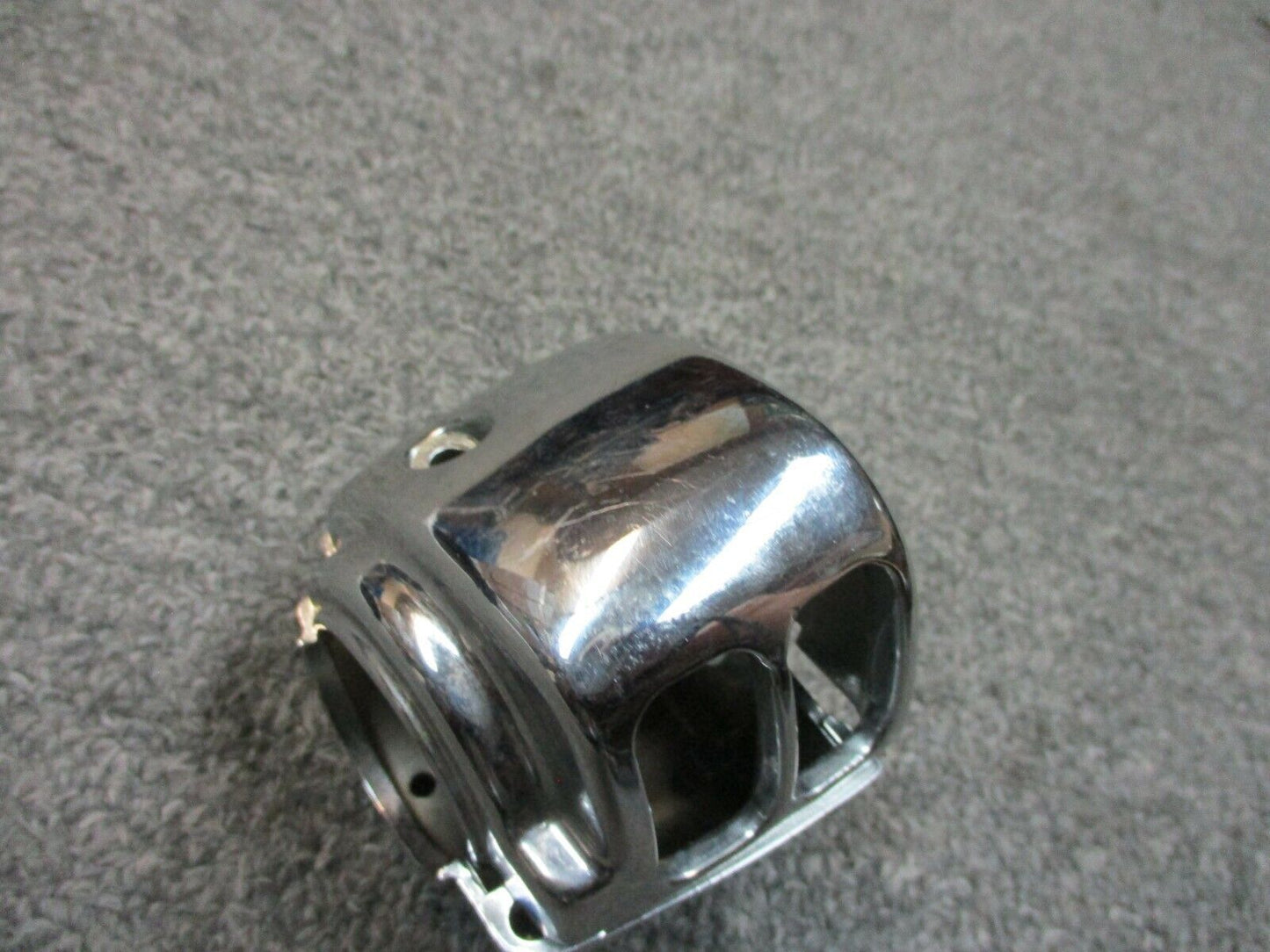Harley Davidson OEM Left Switch Housings Chrome 71568-96 71563-96 96-17