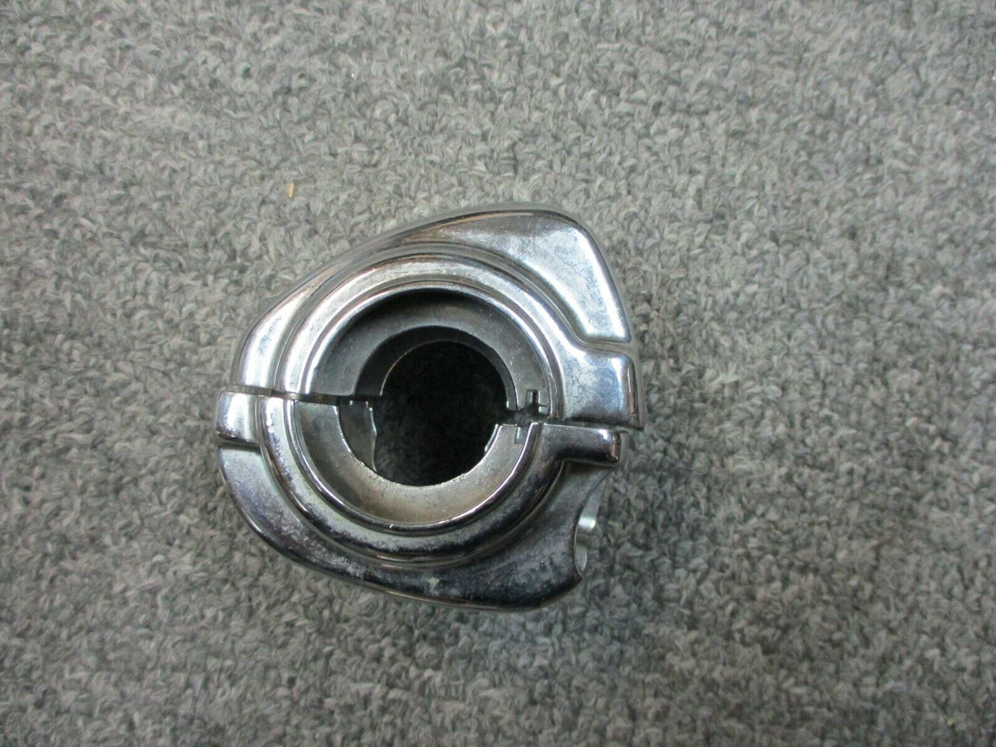 Harley Davidson OEM Left Switch Housings Chrome 71568-96 71563-96 96-17