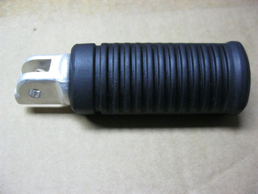 Harley Davidson OEM Softail Rider Left Foot Peg 50501107 FLSB FXLR FXBR FXBB