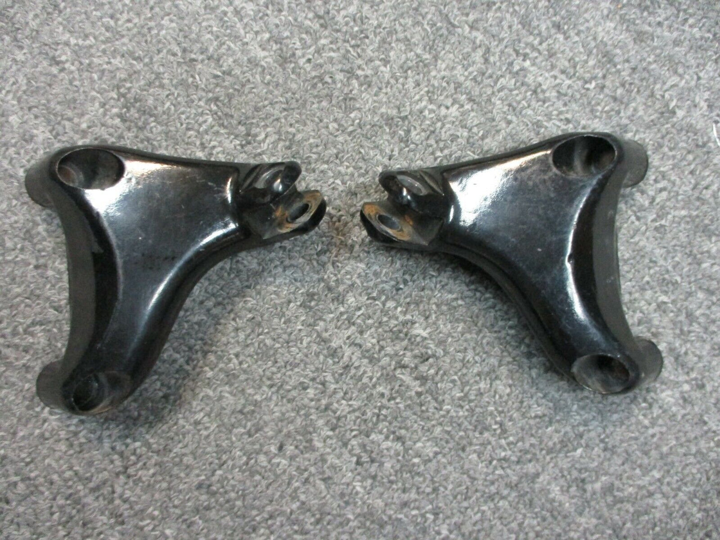 Harley Davidson OEM XL 883/1200 Passenger Peg Mounts 49315-04 49314-04