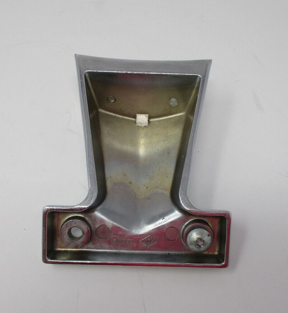 Chrome Suzuki Plate Mount Bracket ISZB132