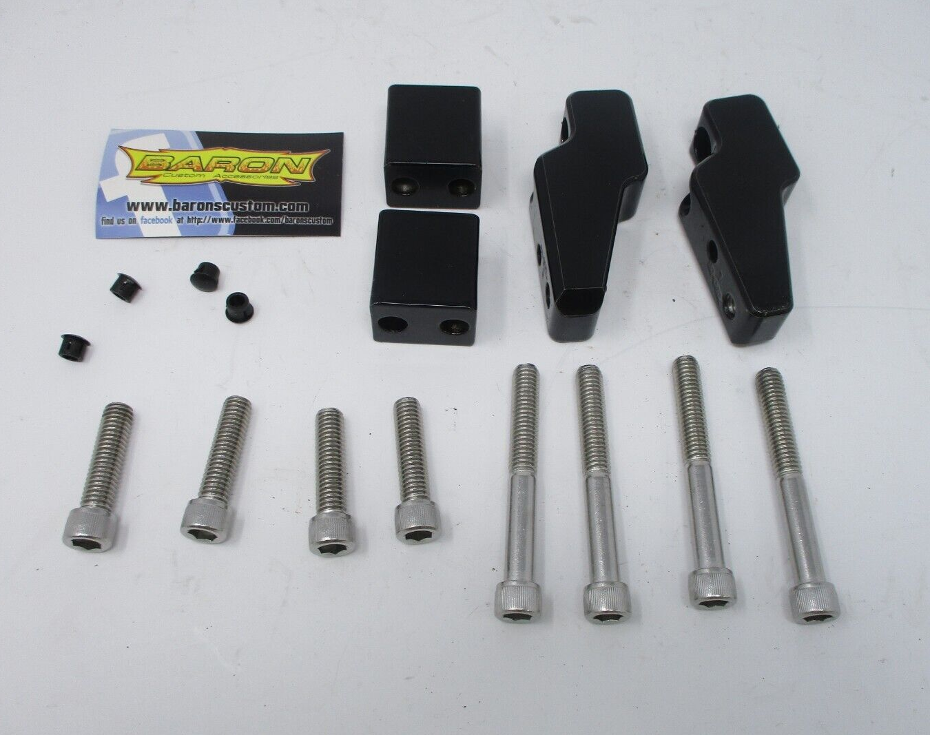 Baron Custom Accessories  Passenger Floorboard Short Comfort Kit  BA 7090-06