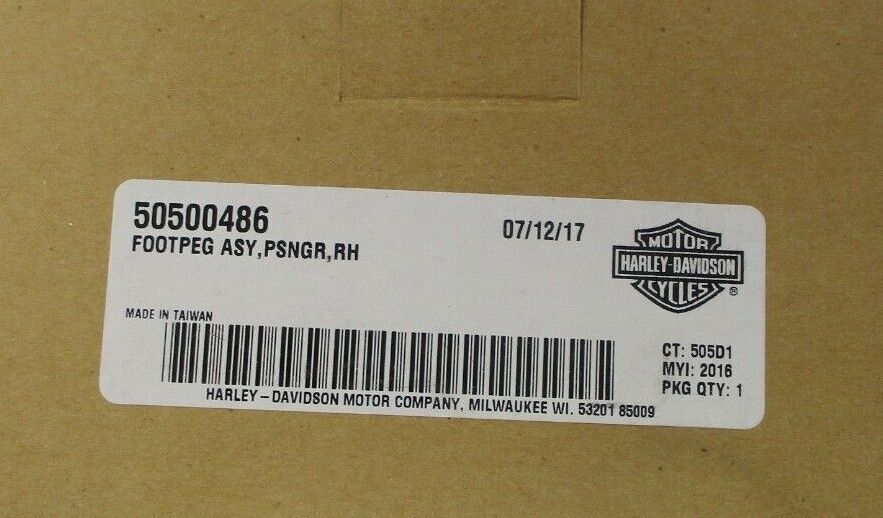 Harley Davidson OEM '16 - '18 FLHXSE CVO RH Passenger Foot Peg Assembly 50500486