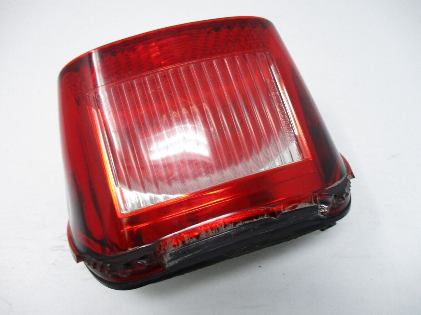Harley-Davidson OEM Taillight Lens DAMAGED 68141-99A
