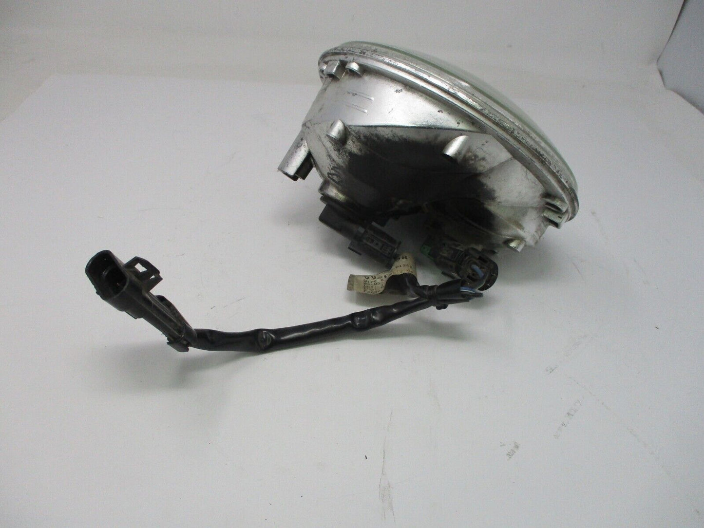 Harley-Davidson OEM Touring 7" Dual Halogen Headlight  plus Bracket   67700064