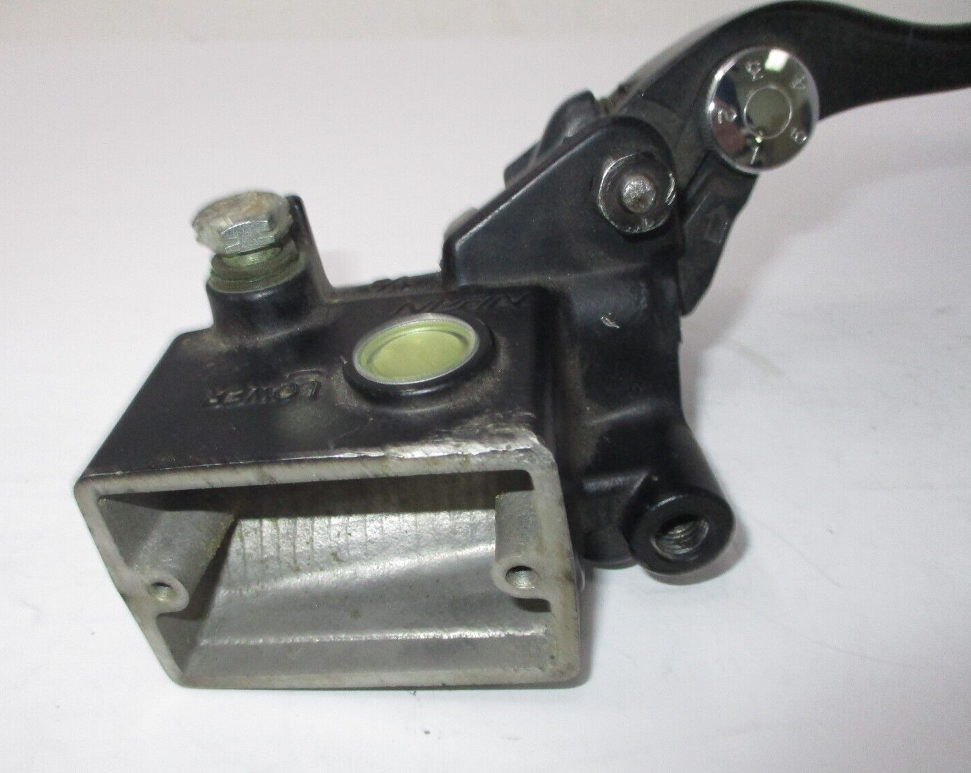 Nissin  1/2 Brake Master Cylinder Unknown Fitment