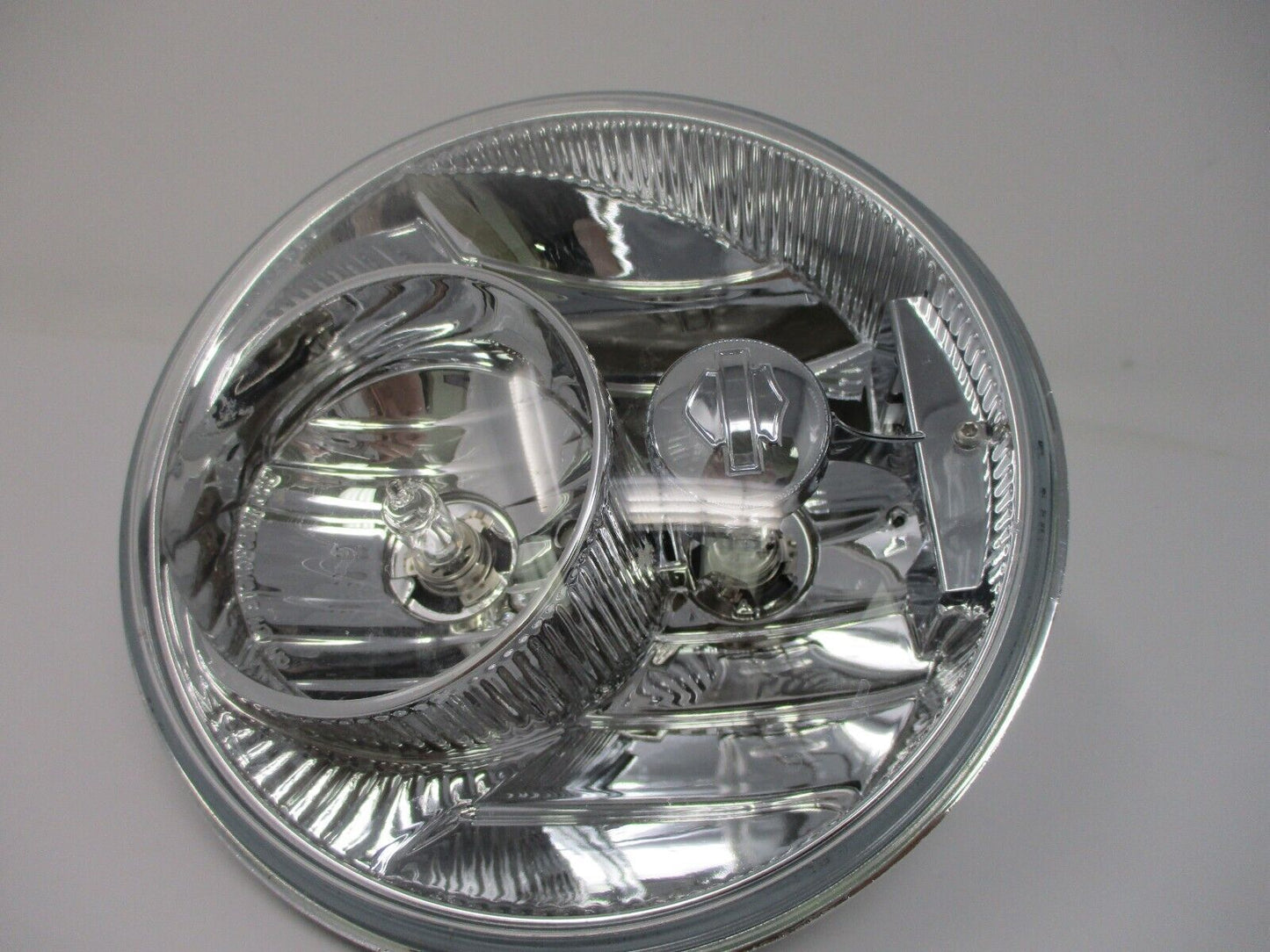 Harley Davidson OEM Dual Halogen Headlamp 67700062