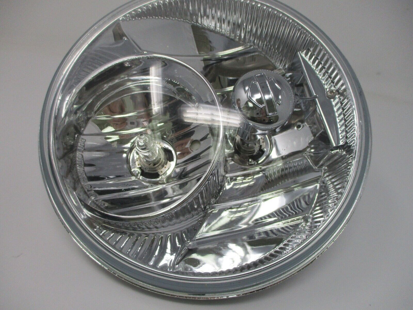 Harley Davidson OEM Dual Halogen Headlamp 67700062