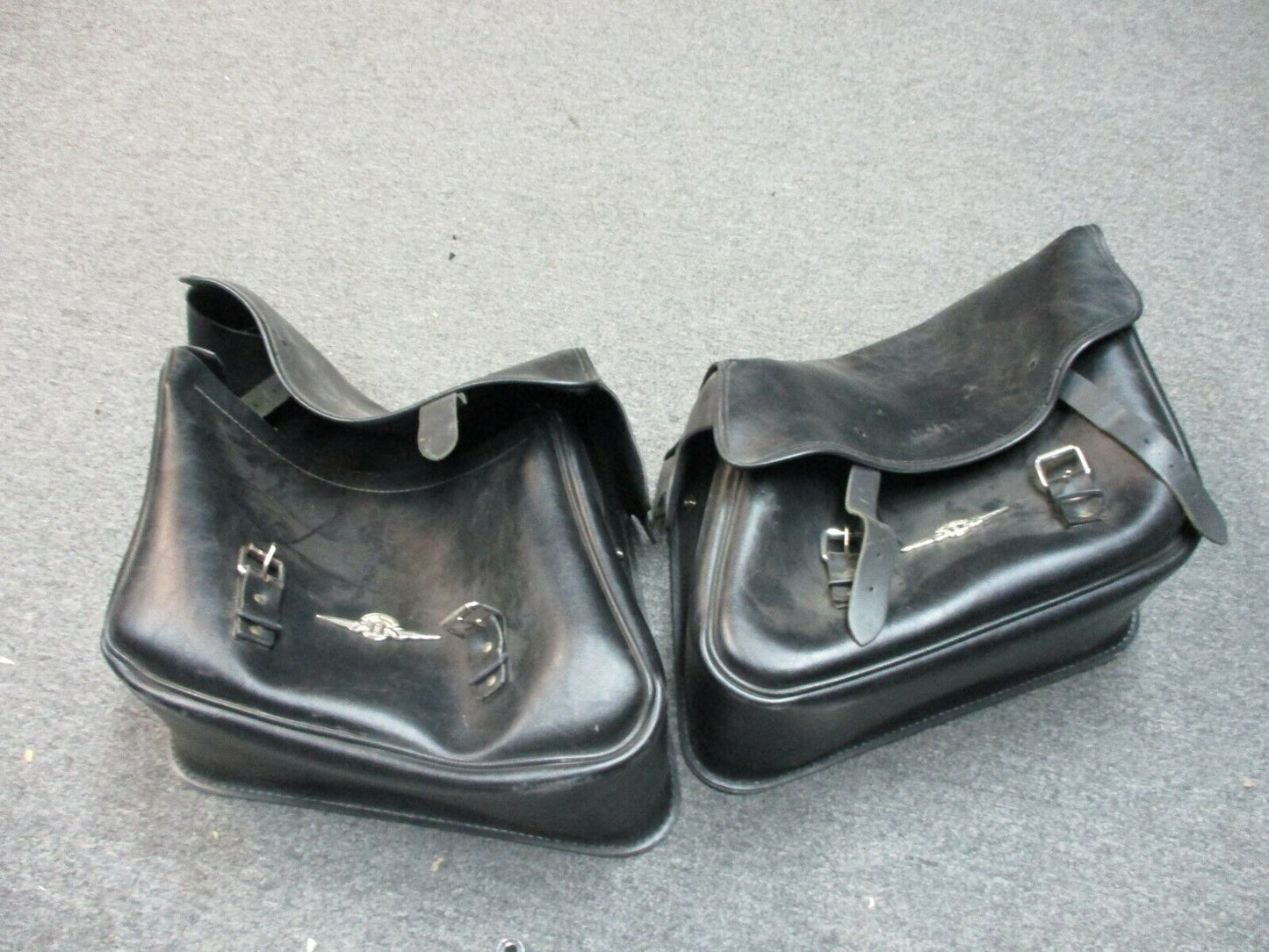 Saddle Bags Leather Black Aftermarket Roadkrome fits Harley Davidson Models