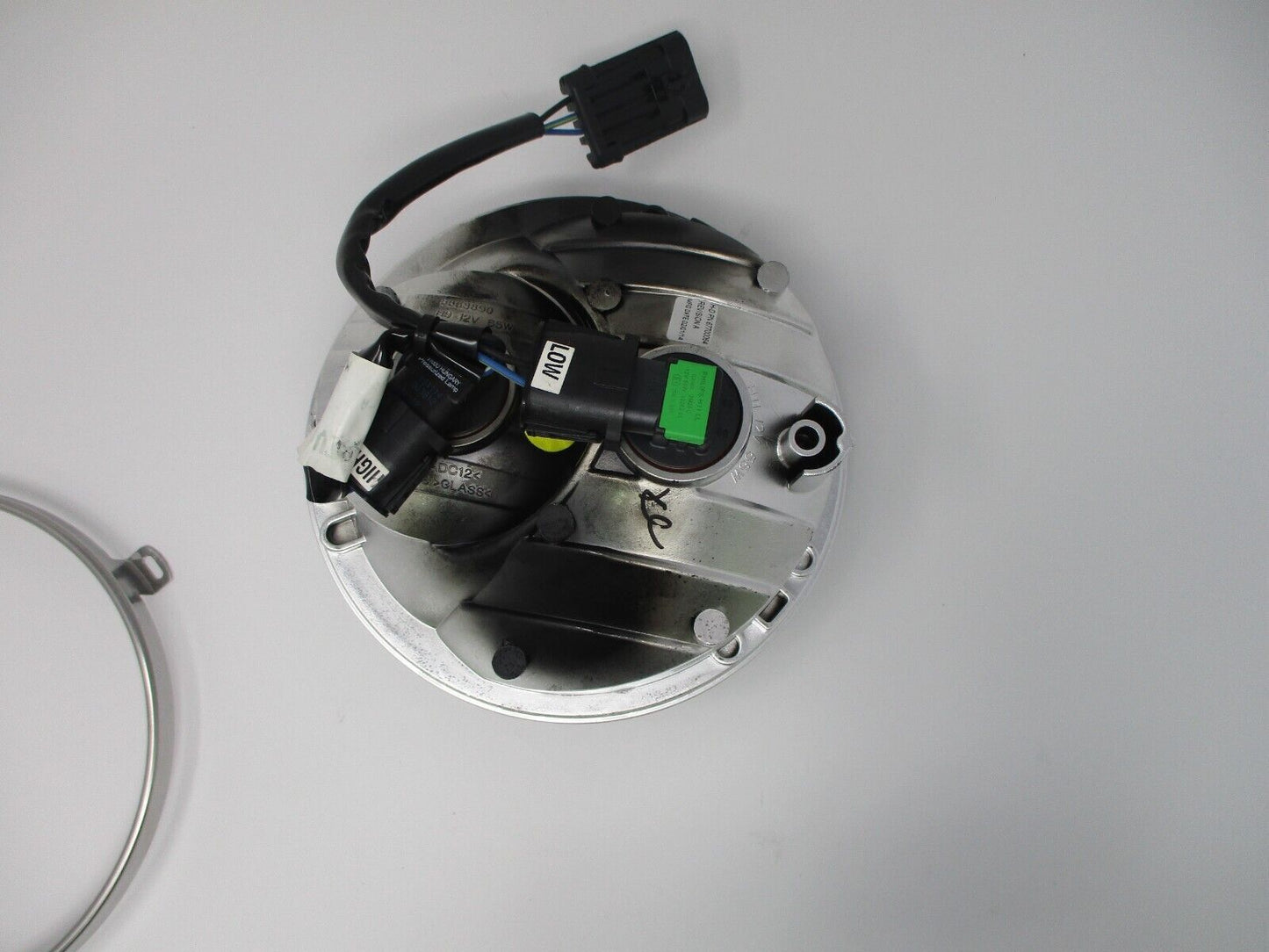 Harley Davidson OEM 7 inch Dual Halogen Headlamp 67700062