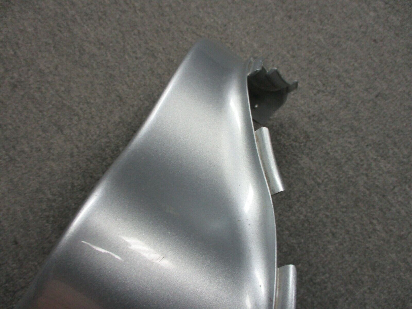 Harley-Davidson OEM 14-18 FLHXS Fairing Skirt Brilliant Silver Pearl 57000328BHT