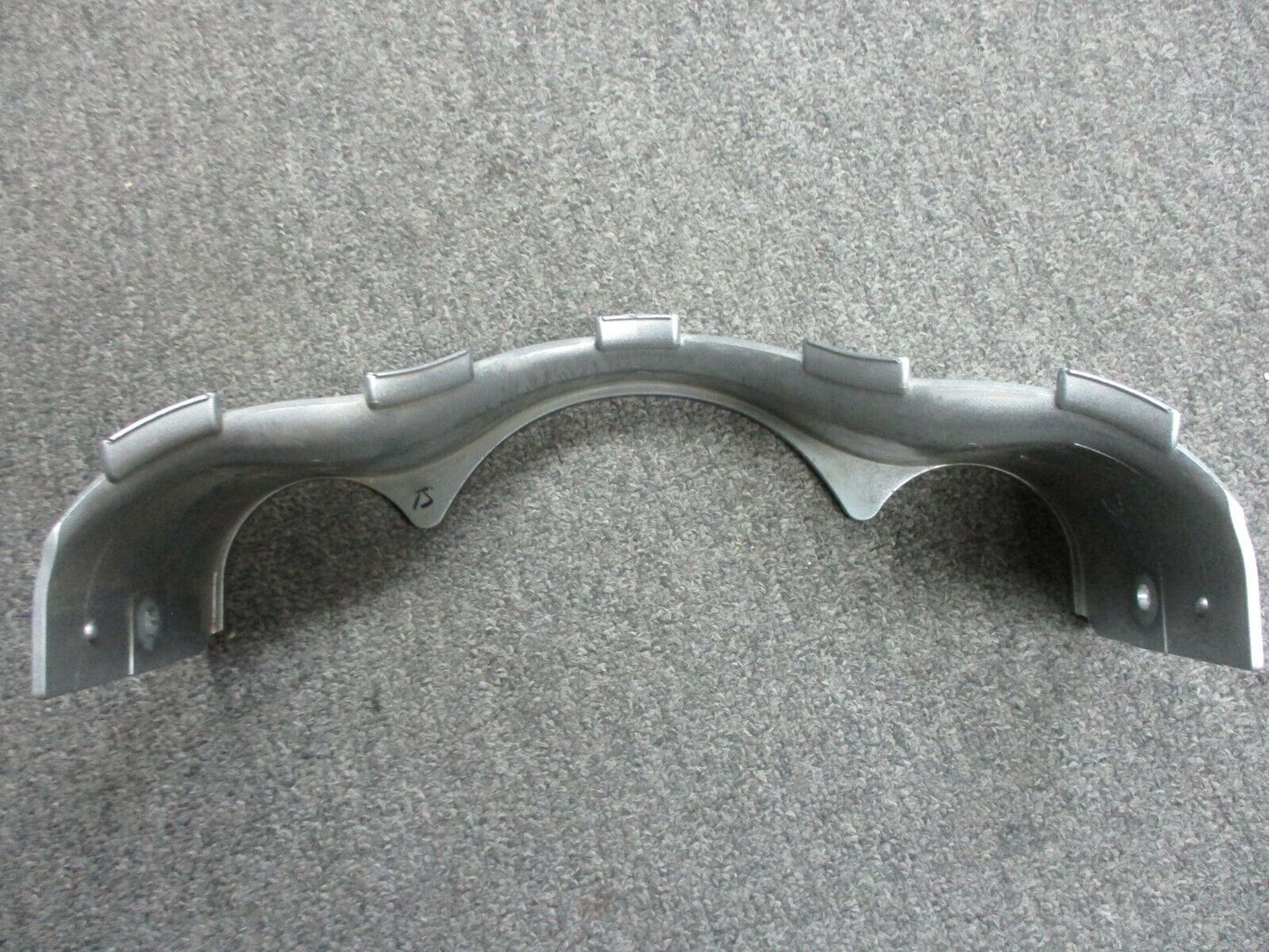 Harley-Davidson OEM 14-18 FLHXS Fairing Skirt Brilliant Silver Pearl 57000328BHT