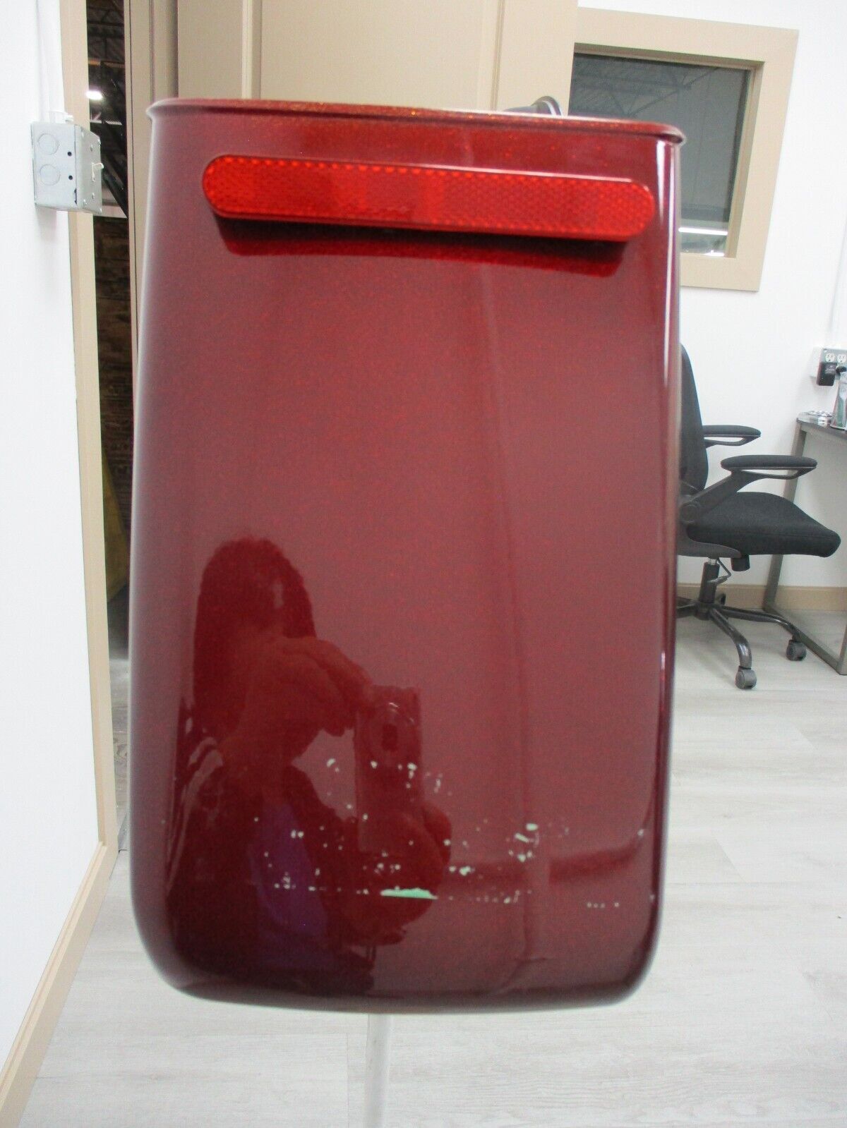 Harley-Davidson OEM LH Saddlebag DARK RED 90200414 2014-Later