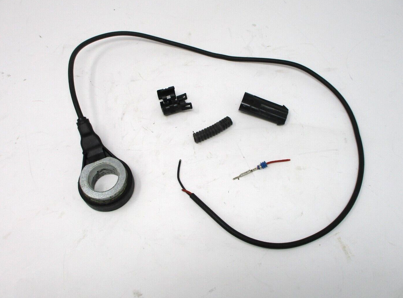 Front  ABS Wheel Speed Sensor  For HD Electra Glide CVO Ultra Classic 40614-08