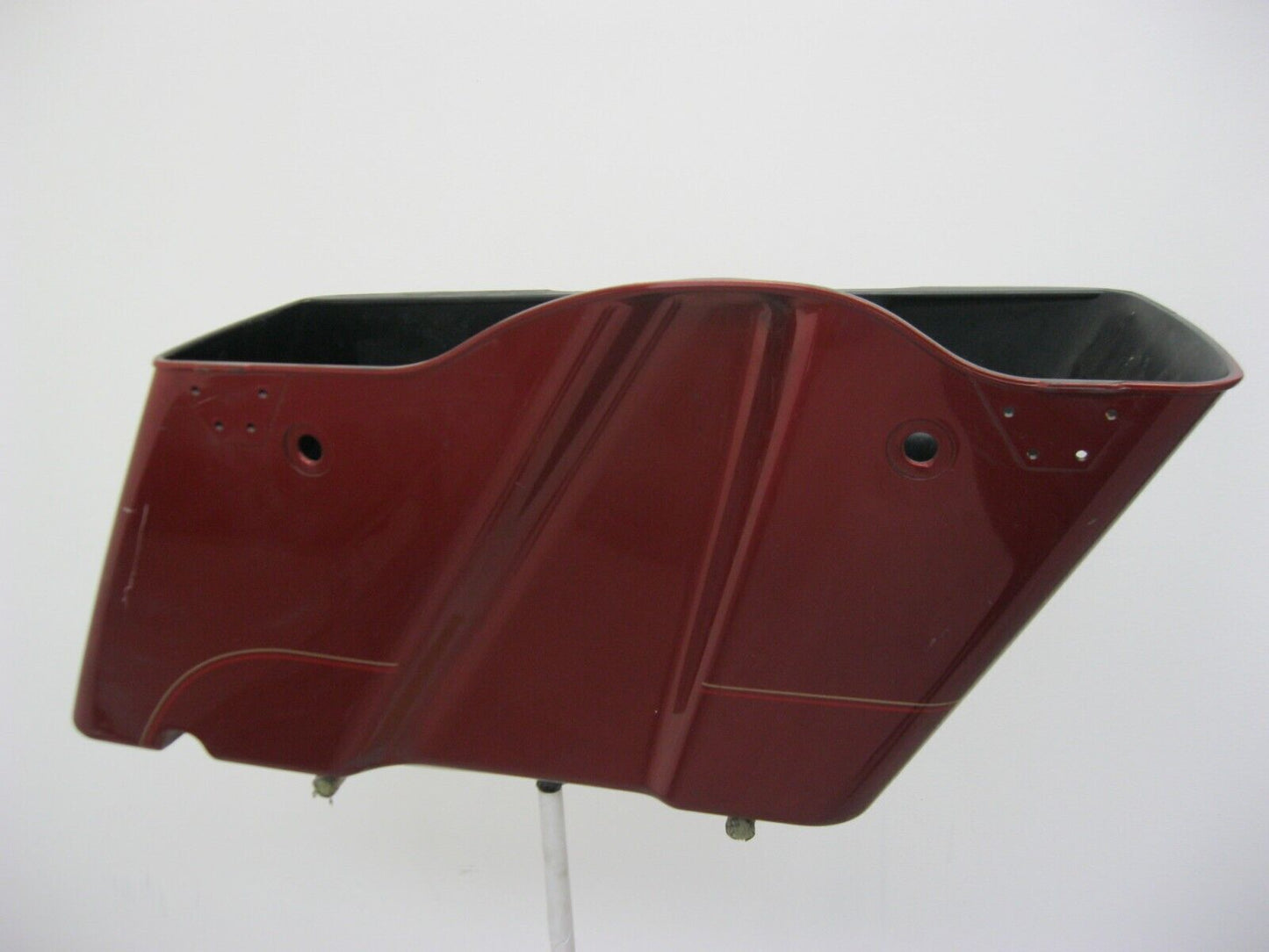 Harley-Davidson OEM LH Saddlebag Red with Detail 79107-03A