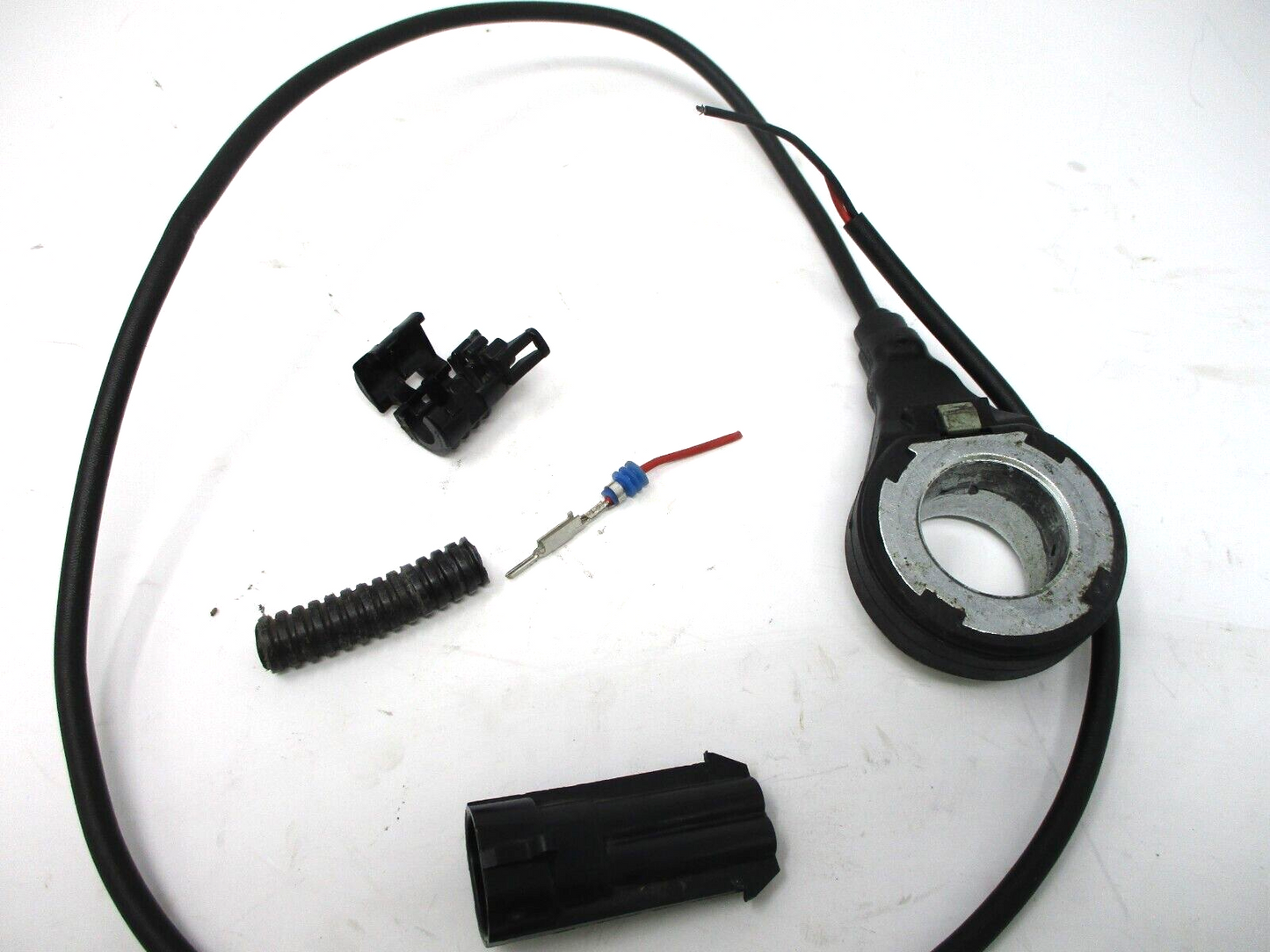 Front  ABS Wheel Speed Sensor  For HD Electra Glide CVO Ultra Classic 40614-08