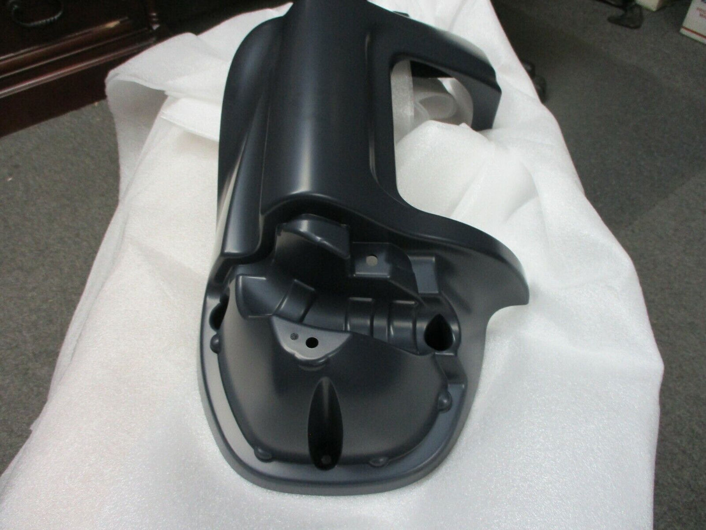 Harley Davidson OEM FLHT/FLHR Lower Fairing LH 58816-05A