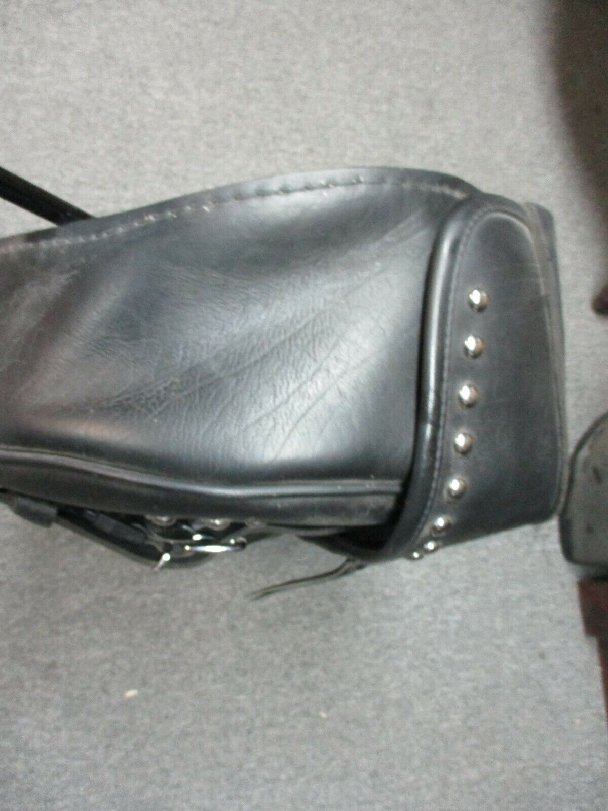 Harley Davidson OEM FLSTC 90476-09 Heritage Classic Left Leather Saddlebag ONE