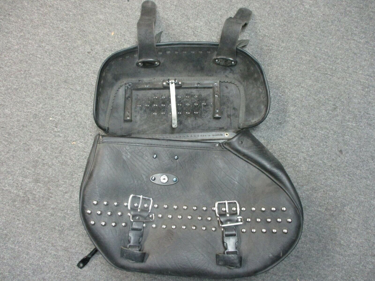 Harley Davidson OEM FLSTC 90476-09 Heritage Classic Left Leather Saddlebag ONE