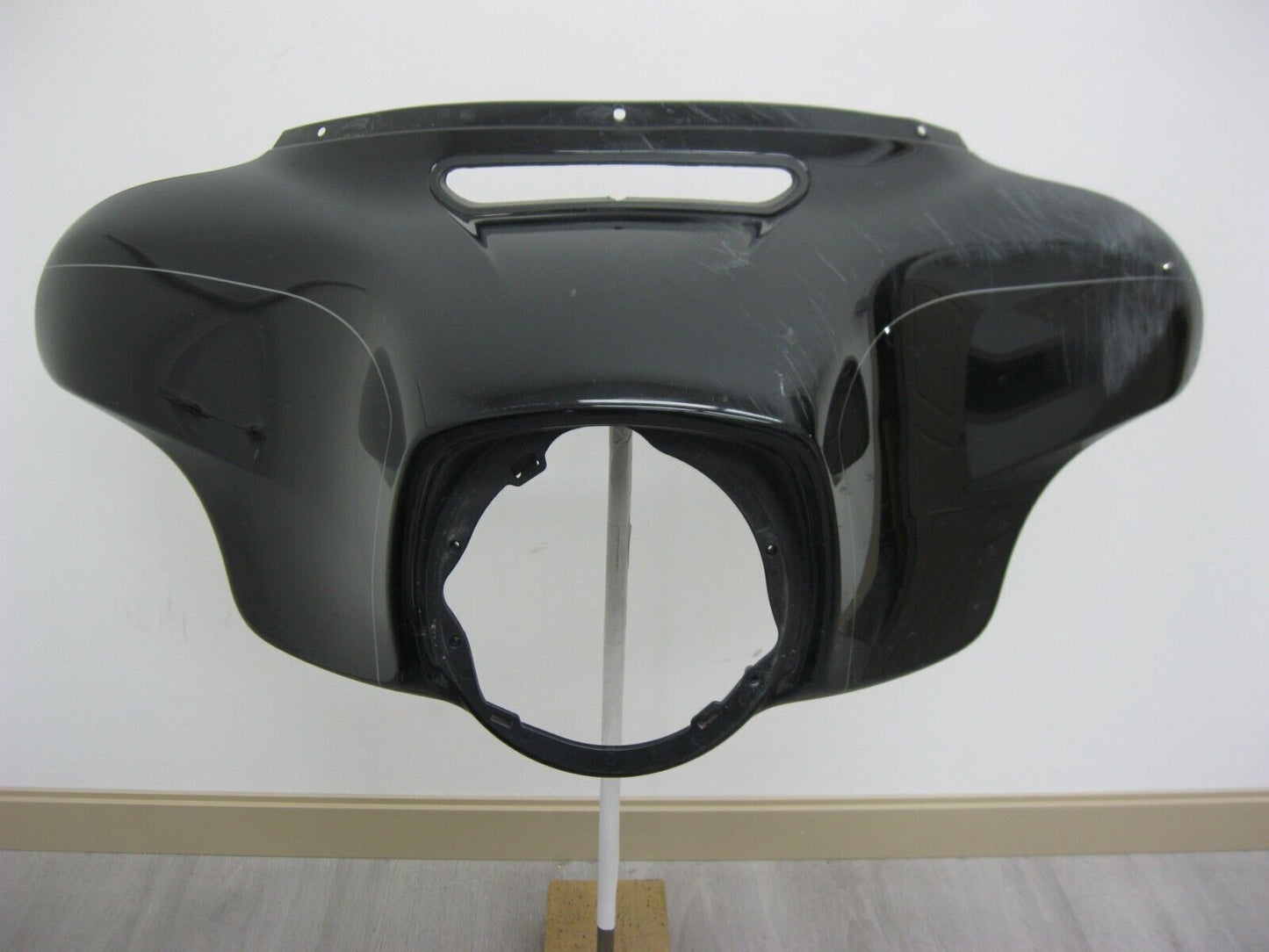 Harley Davidson OEM '14 - '22 FL Outer Fairing 57000383