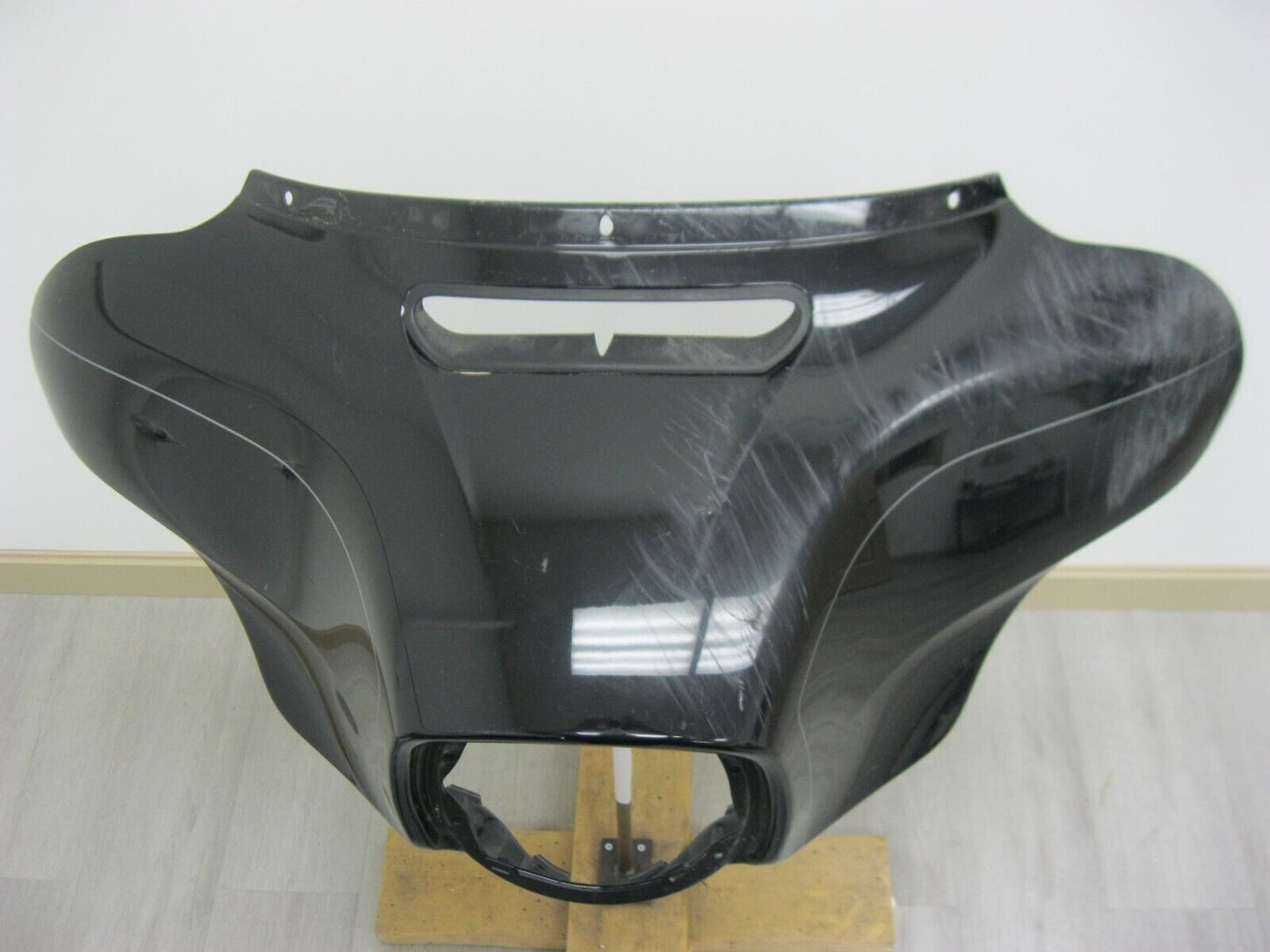 Harley Davidson OEM '14 - '22 FL Outer Fairing 57000383
