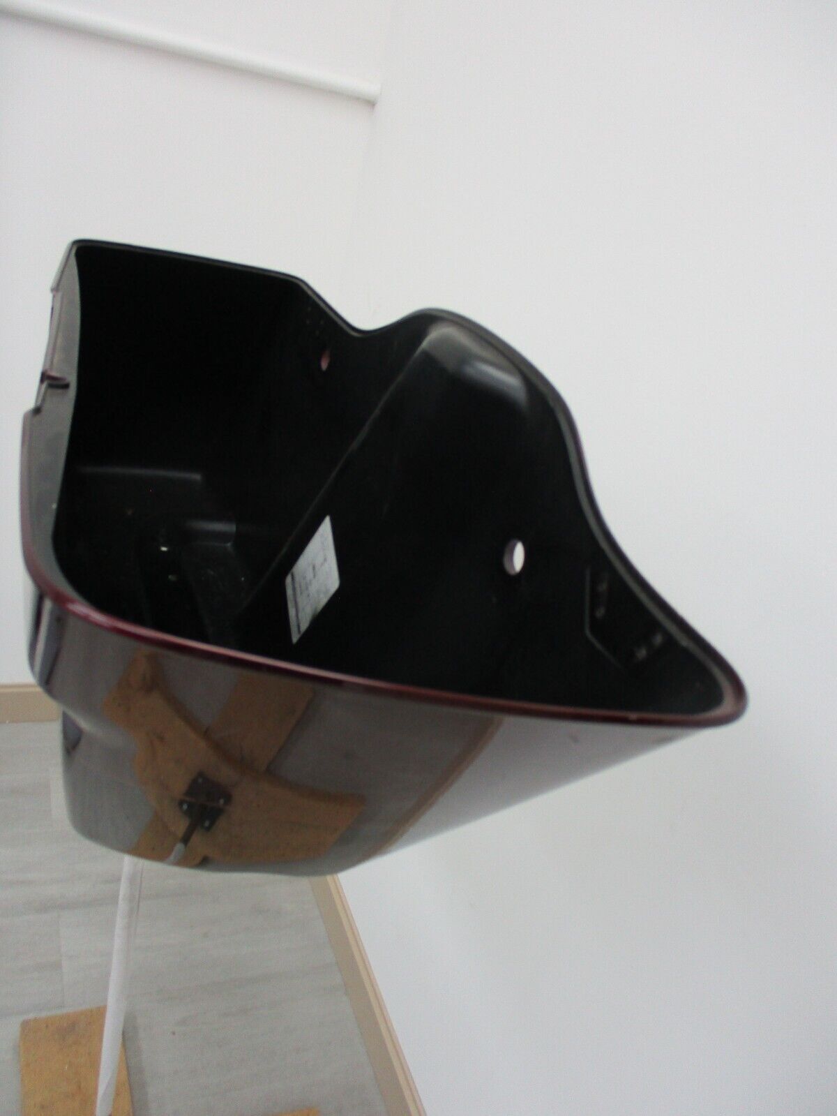 Harley Davidson OEM Right Saddlebag Metallic Black/Burgundy 90200412 2014-Later