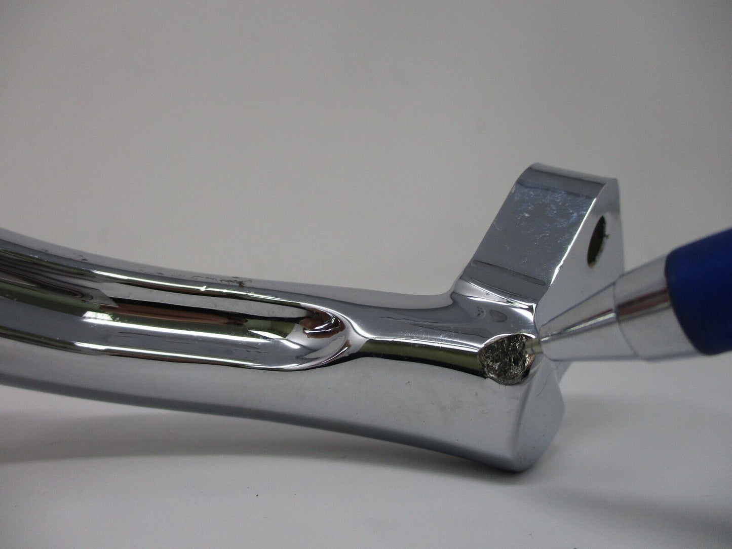 Harley-Davidson OEM CVO Right Rear Bracket Support (Chrome) 50500052B