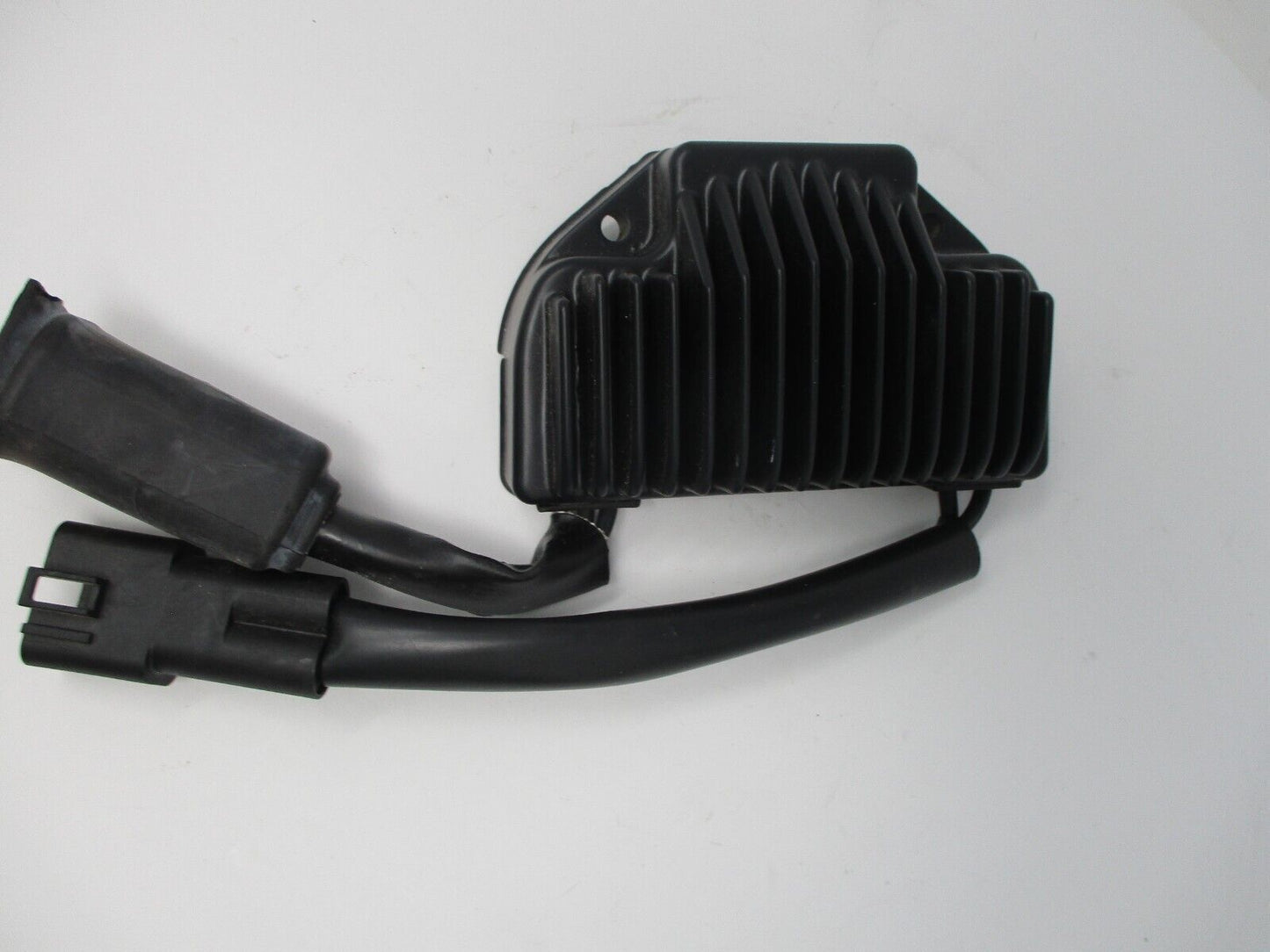 Harley Davidson OEM Voltage Regulator 74631-04