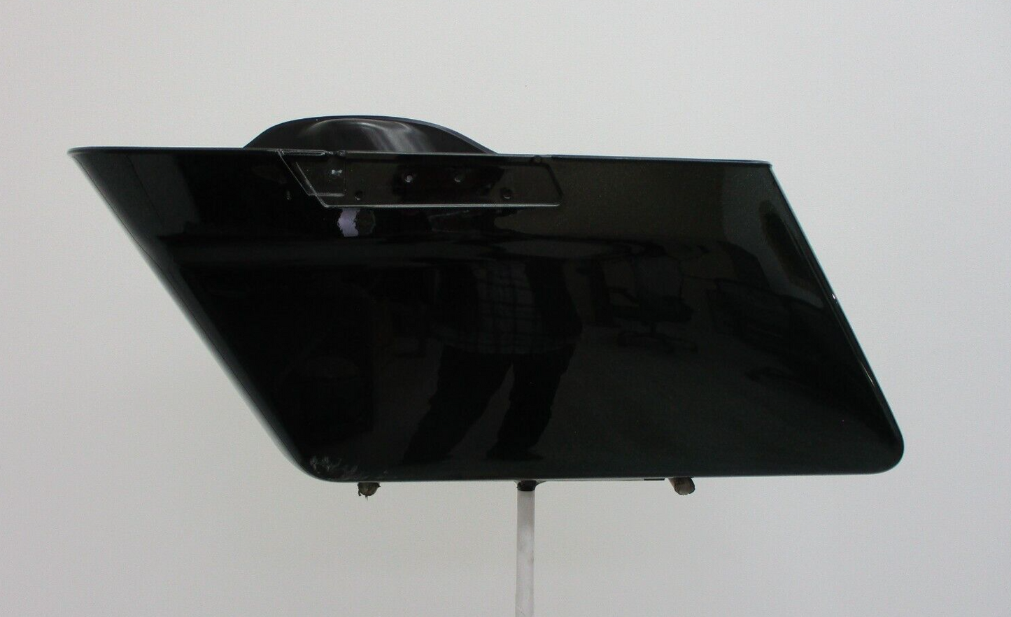 Harley Davidson OEM Left Saddlebag Metallic Green 90200414 2014-Later