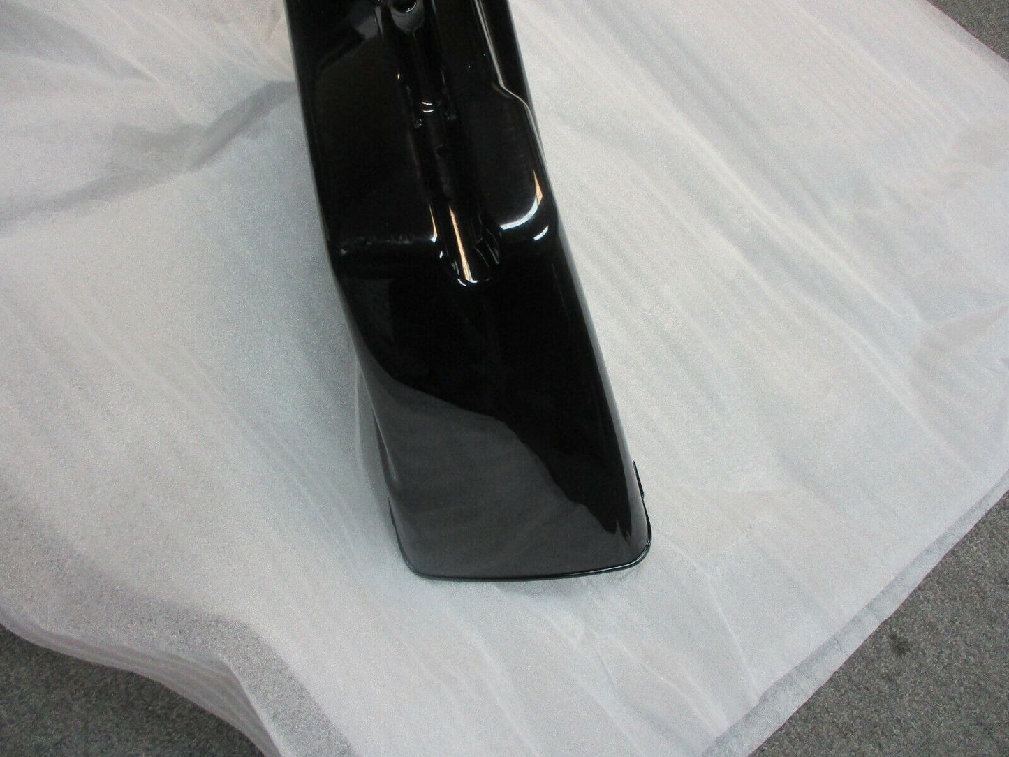 Harley Davidson OEM  Vivid Black Left Saddle Bag 90043-04DH 2013 Earlier