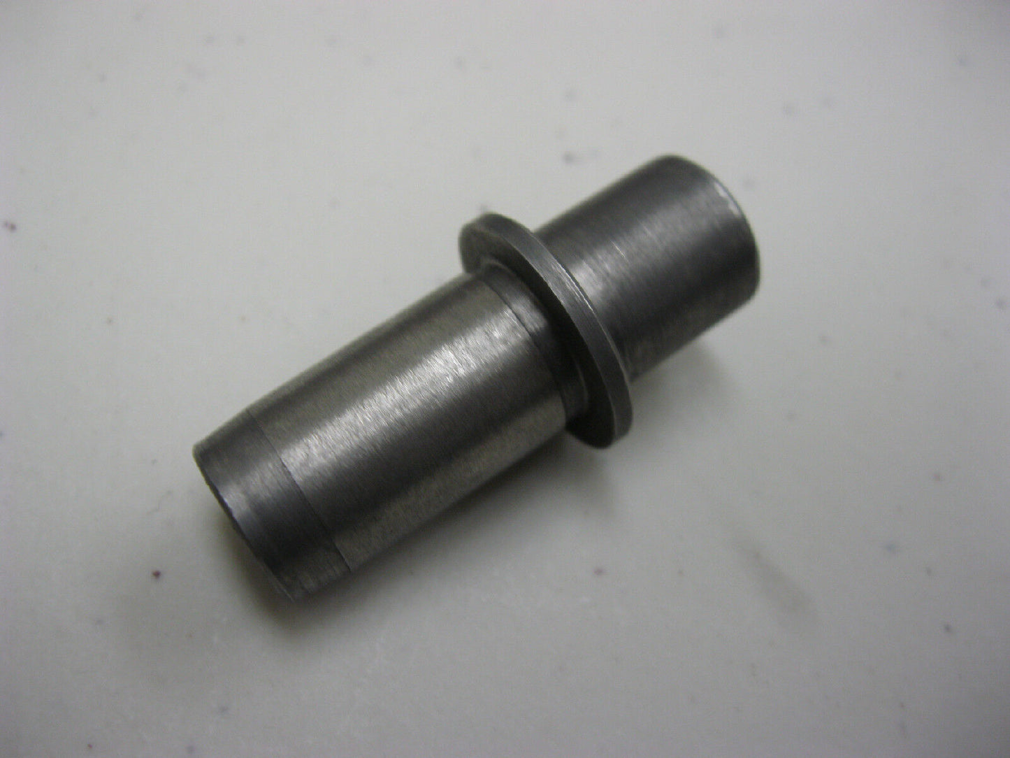 GENUINE HARLEY OEM VALVE GUIDE 18138-79 - 001" OVERSIZE