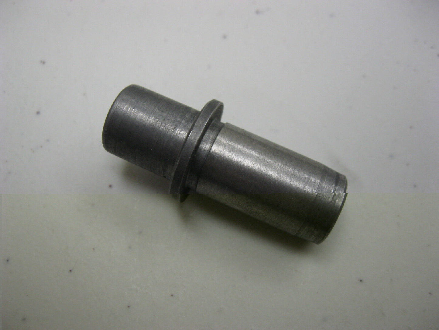 GENUINE HARLEY OEM VALVE GUIDE 18138-79 - 001" OVERSIZE