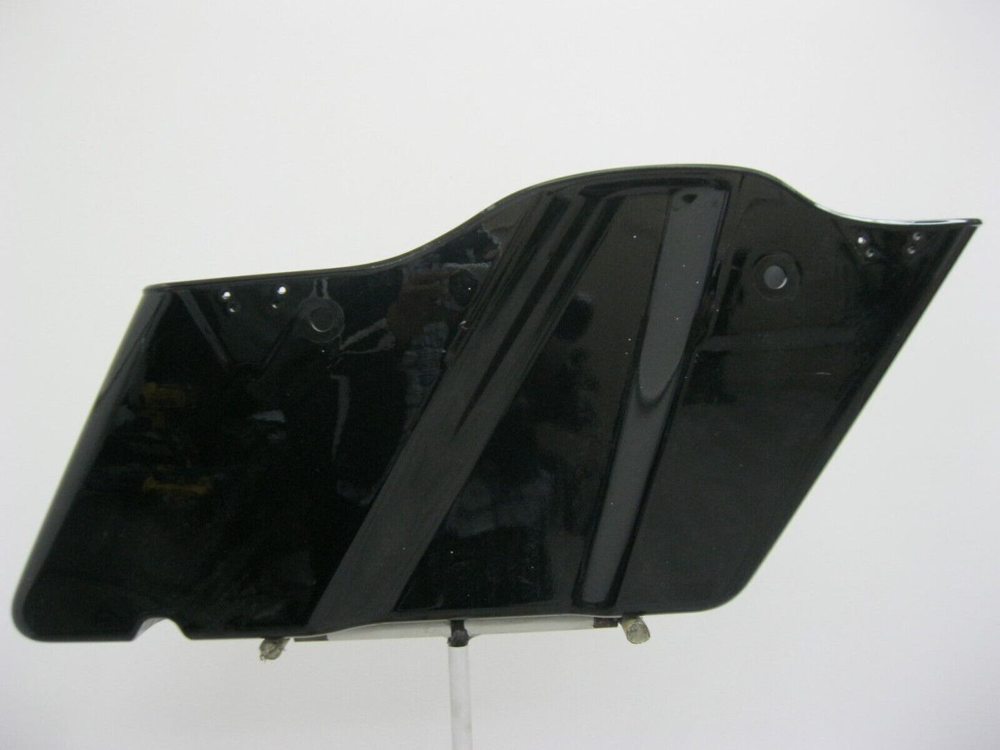 Harley Davidson OEM Left Saddlebag Vivid Black 90200414 2014-Later