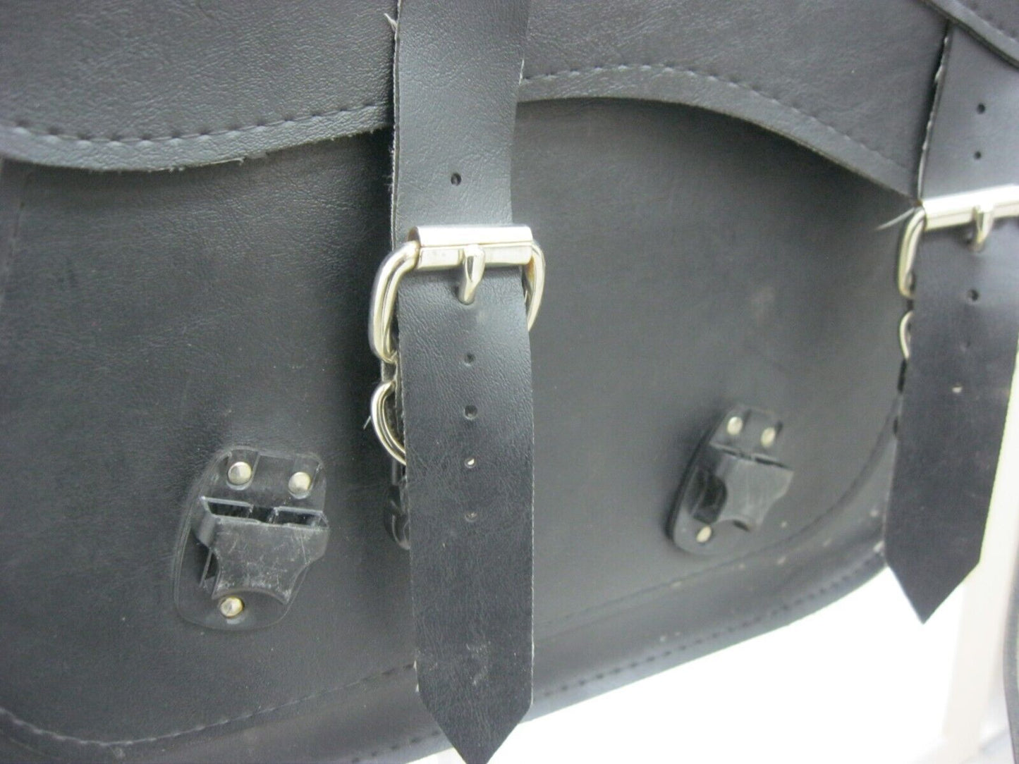 Willie and Max Fleetside Deluxe Saddlebag Right Side JKY12