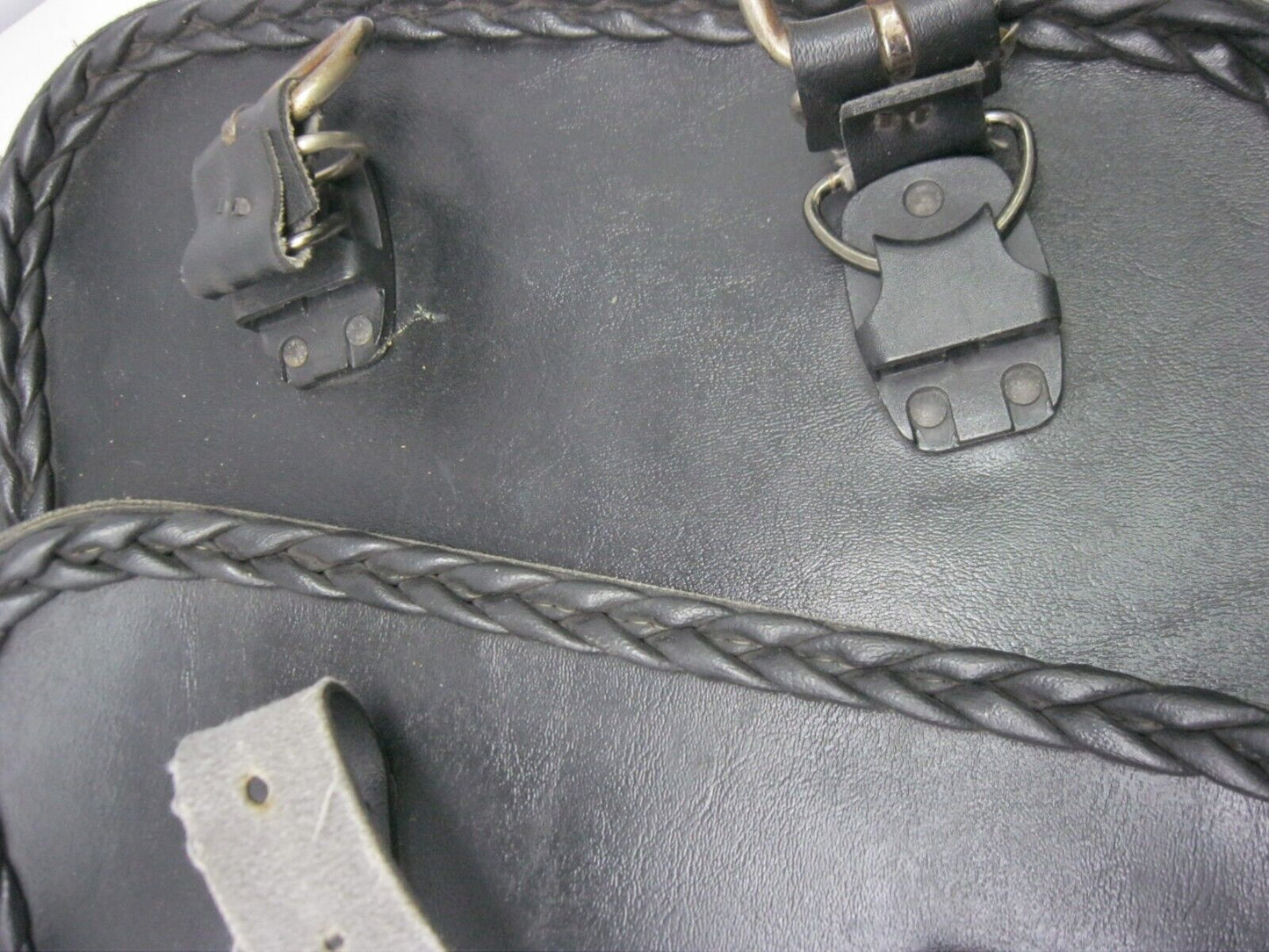 Willie and Max Braided Slant Throw-Over Saddlebag Pair JKY13 90477-00