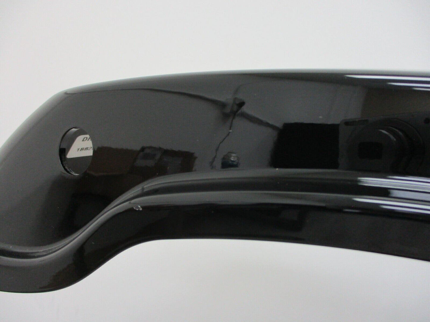 Harley Davidson OEM '14 - Later RH Vivid Black Saddlebag Lid 90200411