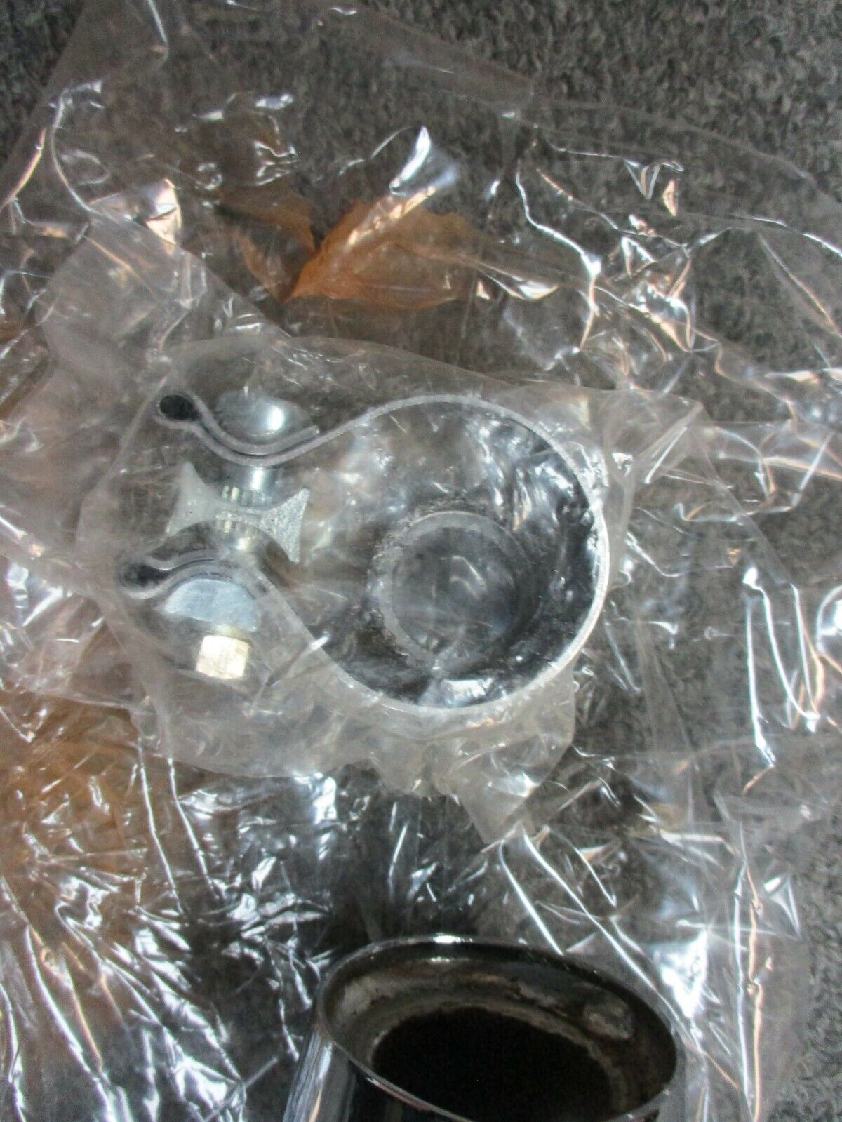 Harley Davidson OEM Softail/Heritage/Springer Chrome Muffler 05-06 65842-00A